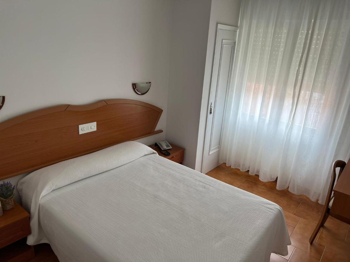 Hotel Argibay 오그로브 외부 사진